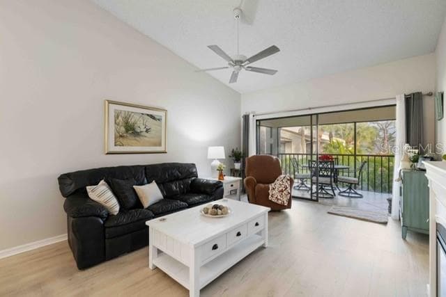 Photo - 4482 Weybridge St Unit 62