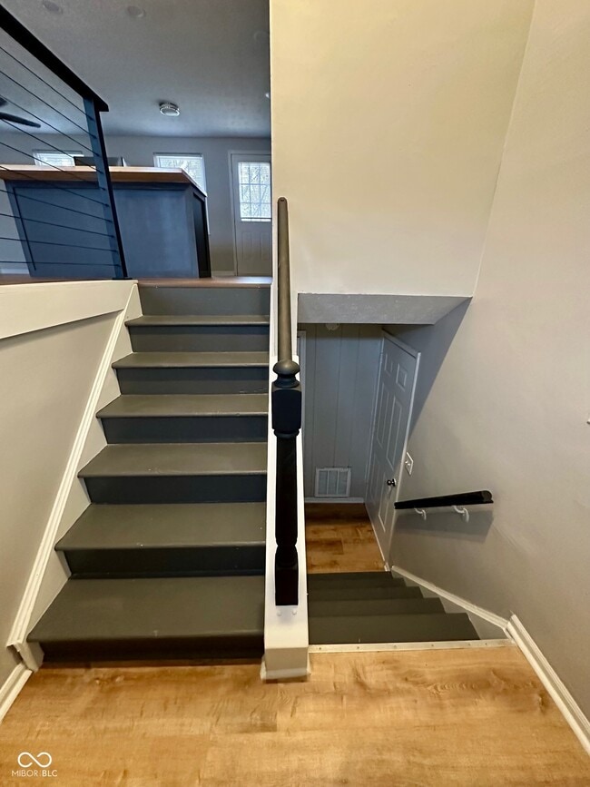 Photo - 5847 Lakeland Dr