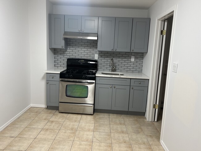 Photo - 4 Columbus St Apartamentos Unidad 2nd floor right