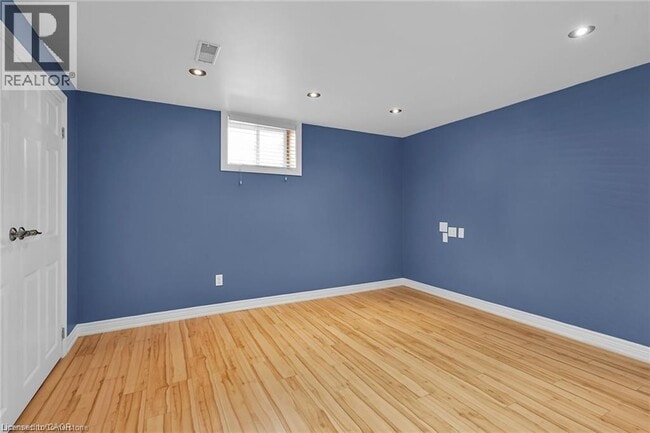 Photo - 221 Gray Rd