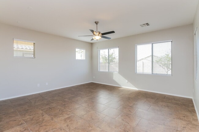 Photo - 38514 N Navarro Dr