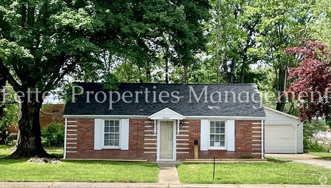 Building Photo - Summer Special! Half Off First Month's Rent! Rental