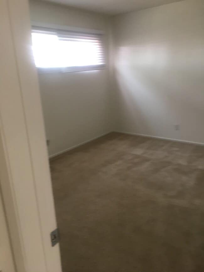 Narbonne Apartments