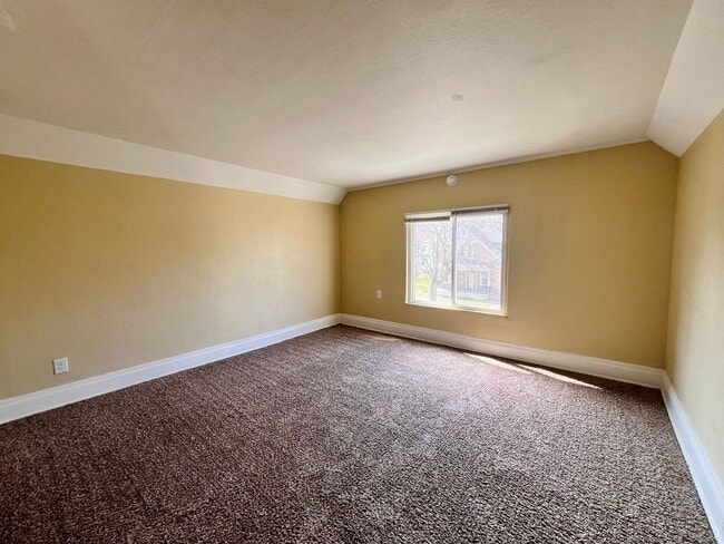 Photo - 3010 Warsaw St Unit Upper