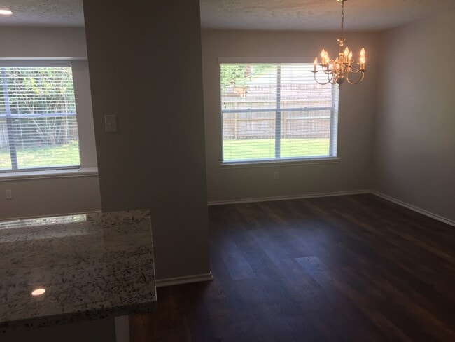 Photo - 2618 Olster Dr