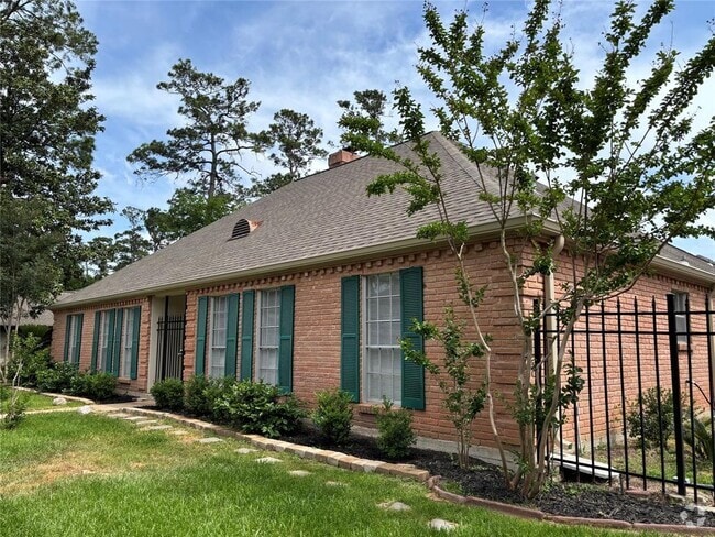 Building Photo - 12231 Beauregard Dr Rental