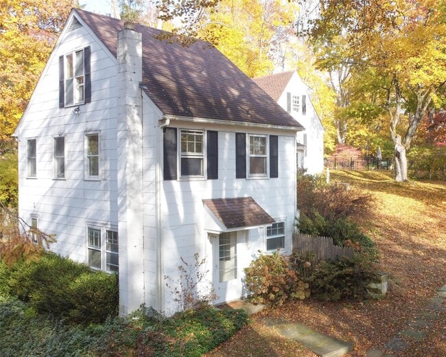Photo - 122 Titicus Rd Apartment