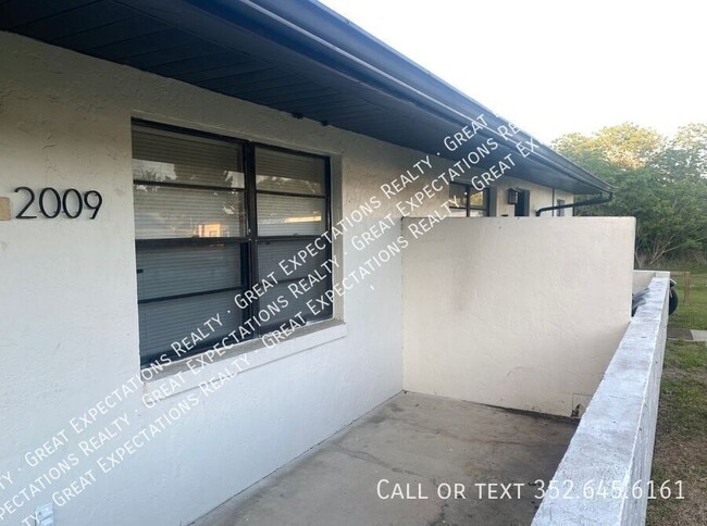 Photo - 2009 NE 17th Pl