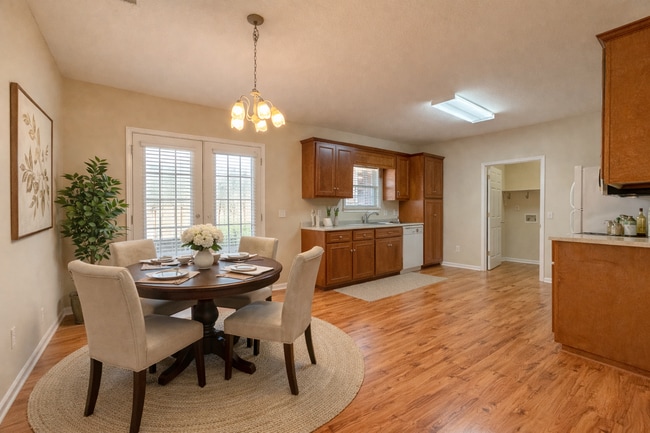 Photo - 1131 Trellis Ct