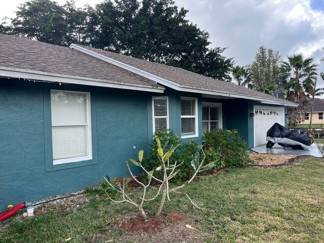 Building Photo - 15362 94th St N Rental