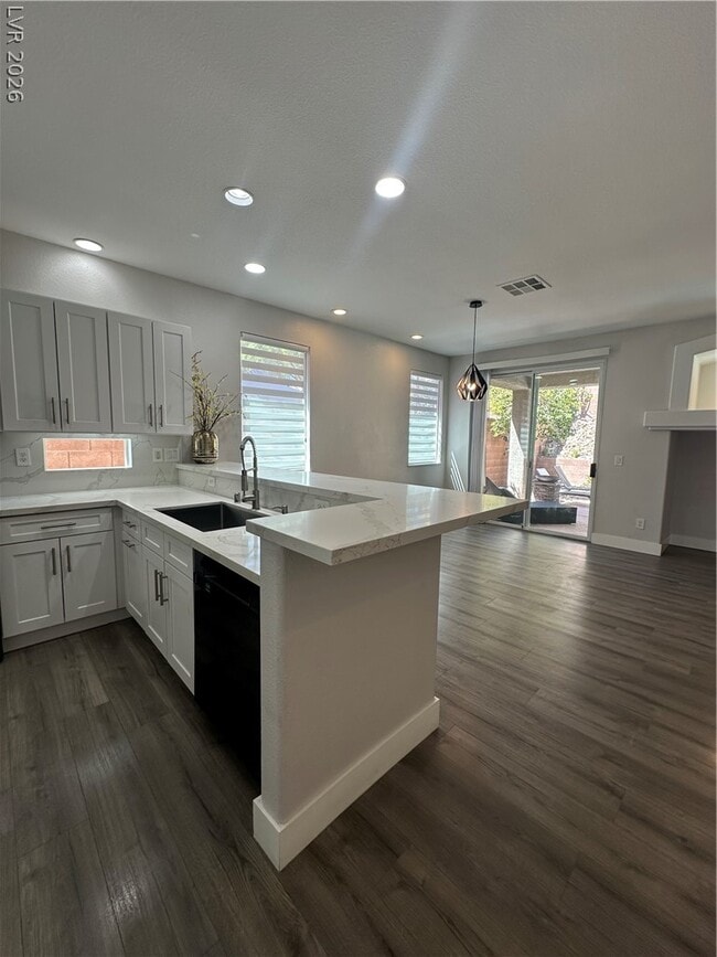 11106 Evvie Ln
