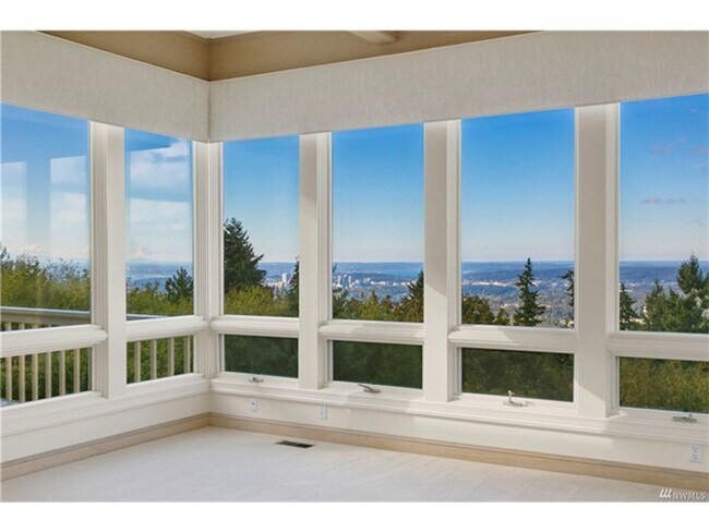 Photo - Bellevue Somerset Single Family House with View!!