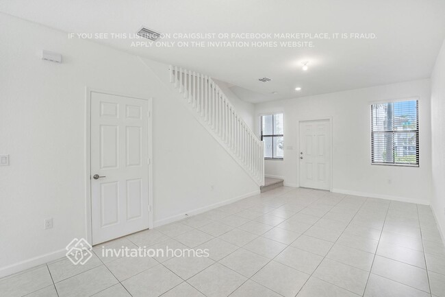 Photo - 2839 SW 16th Terrace