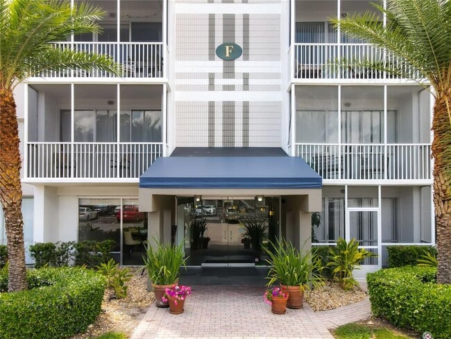 Photo - 1100 Delaney Ave Condo Unit F206