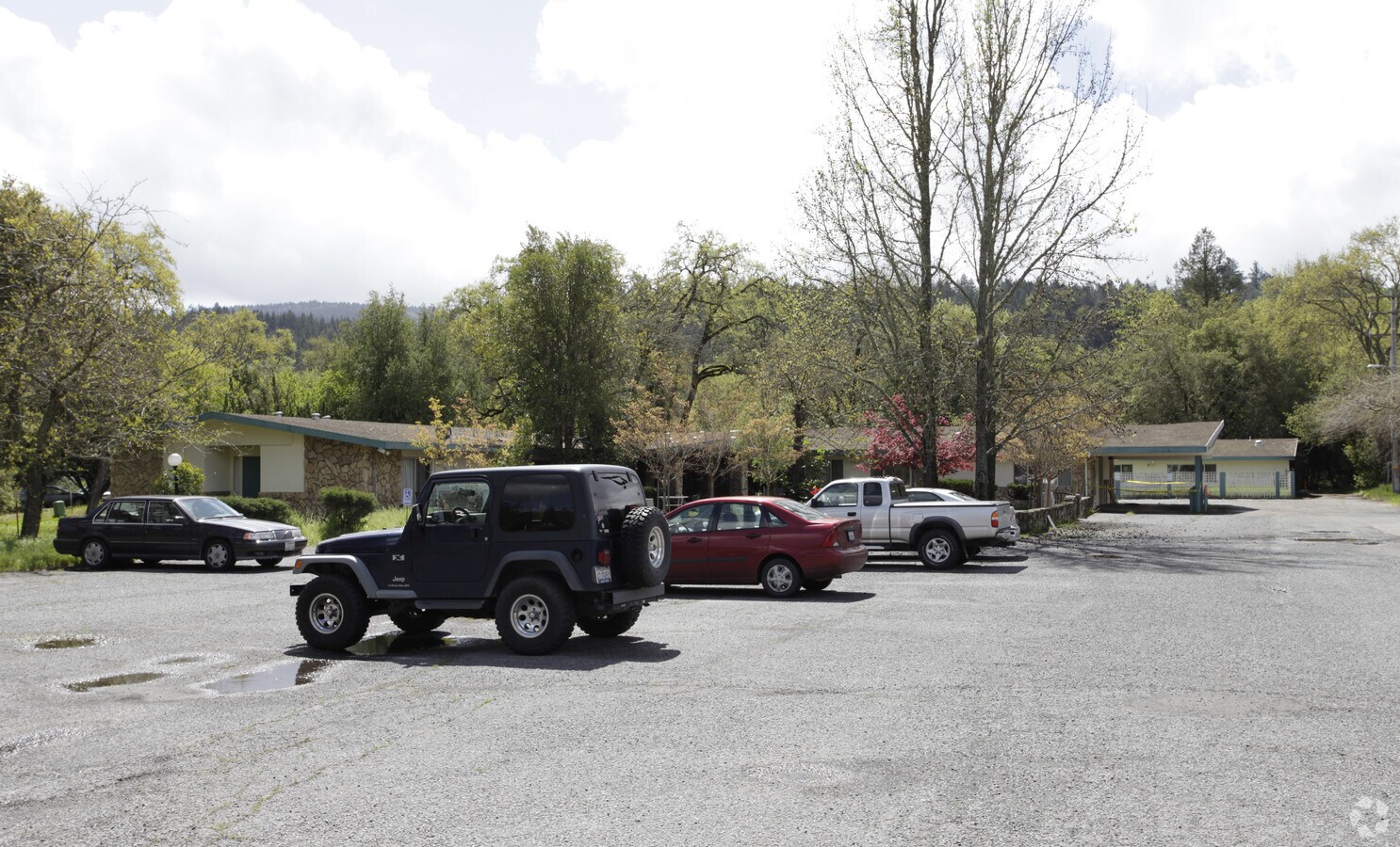 Calistoga Family Apartments - Calistoga Family Apartments