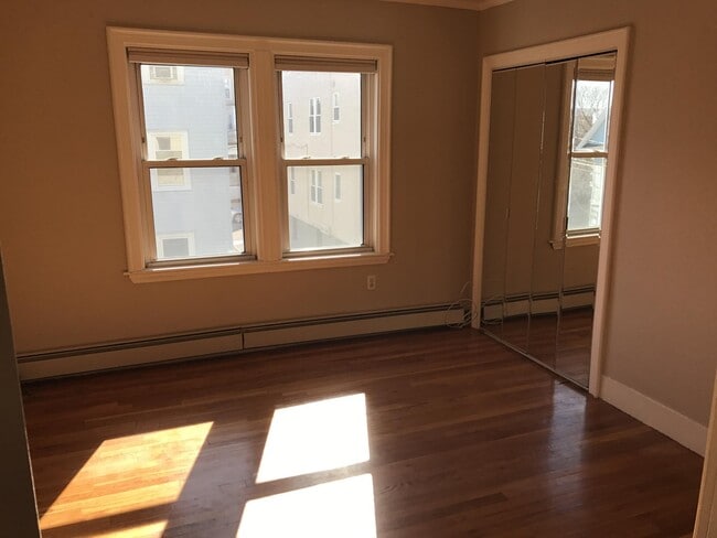 Photo - 94 Heath St Unit 1