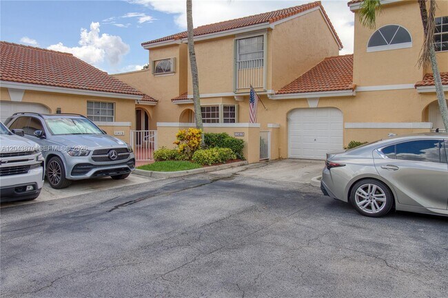 11415 Lakeview Dr