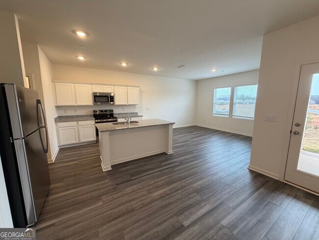 Photo - 1205 Fagiolo St