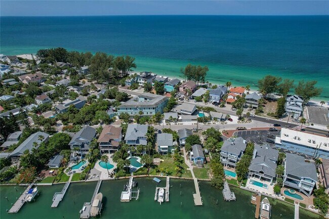 Photo - 8441 Bayshore Dr