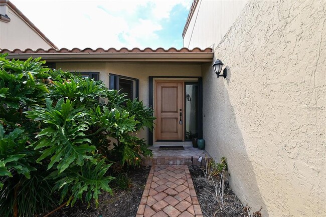 Photo - 2369 Harbour Oaks Dr