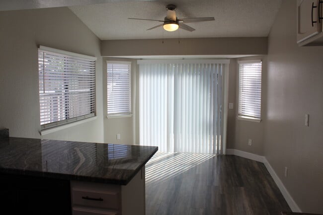 Photo - 2229 Rose Ave