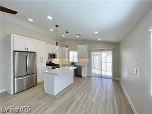 Photo - 8456 W Gilmore Ave