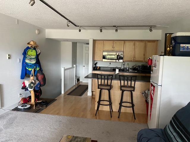 Building Photo - 1081 Vail View Dr Unit B102