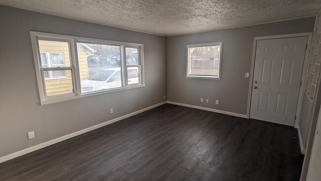 Photo - 1636 S Glenn Ave