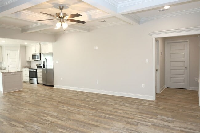 Photo - 2047 Meadow Cove Rd