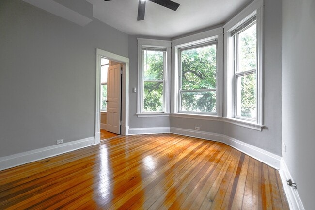 Photo - 1444 N Maplewood Ave