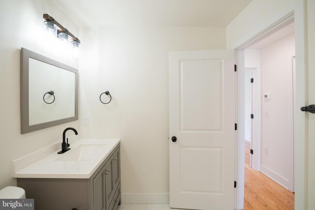 Photo - 2022 N 5th St Unidad 2