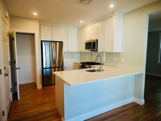 Photo - 59 7th St Unit 2