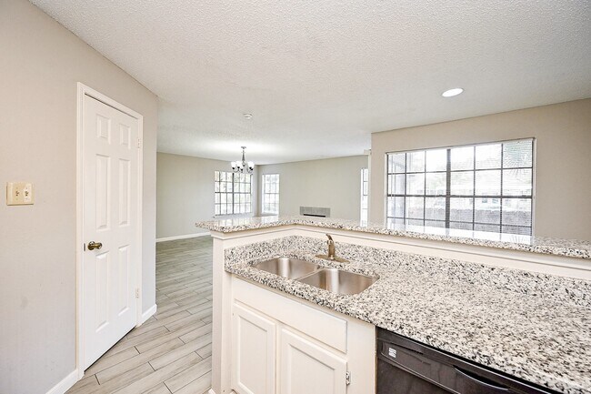 Photo - 2300 Old Spanish Trl Unit 1004