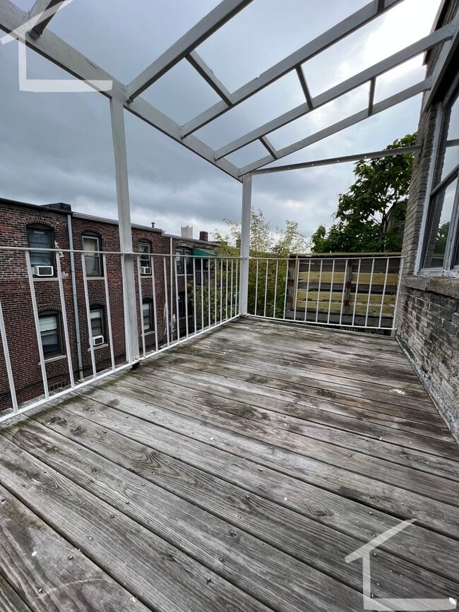 Photo - 3 bed in Allston now. No broker fee!