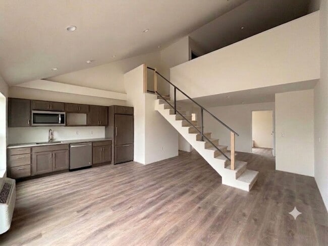 Building Photo - 881 Kimball Ln Unit 881-109