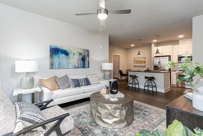 2BR, 2BA - 1,142SF