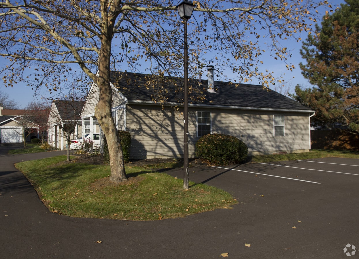 Photo - 1210-1239 Wilshire Village Ct