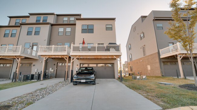 Photo - 2630 Jetstream Rd