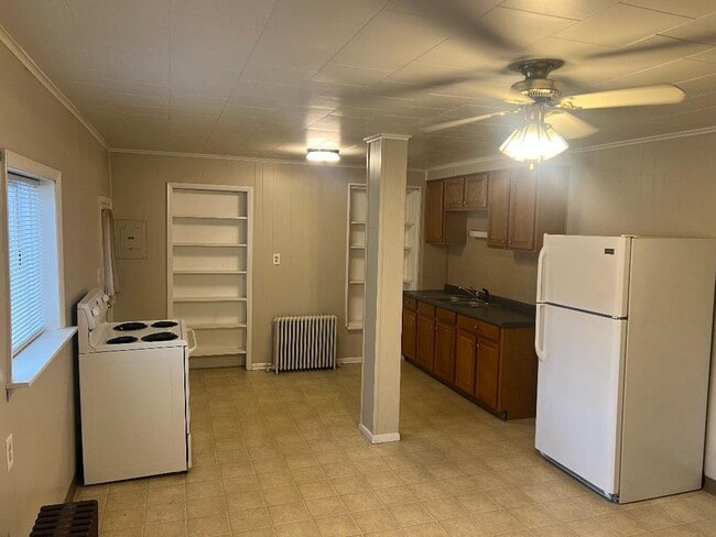 808 Allegheny St Unit 808 Allegheny St 2FL