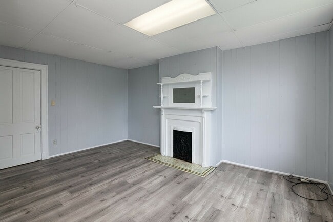 Photo - 2409-2417 W. Clifton Ave