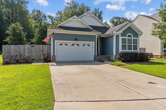 Photo - 2560 Golden Maple Dr