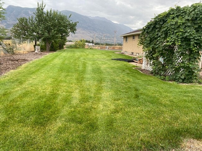 5568 W State Rd Unit 1