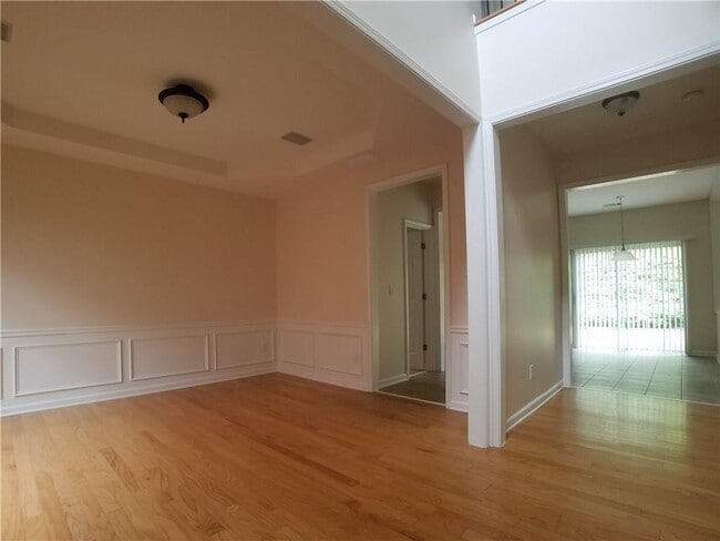 Photo - 603 Friars Head Ct NE