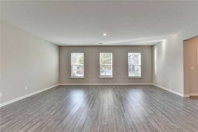 Photo - 4806 Waxwing St