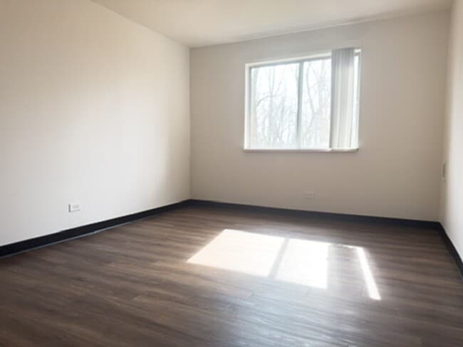 Tan Oak Apartments
