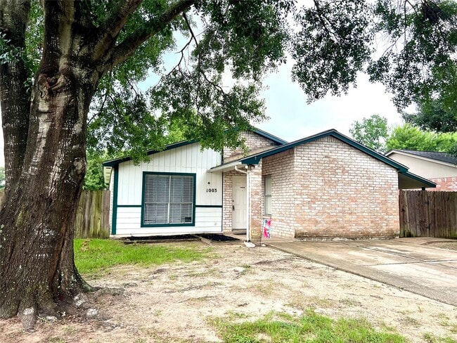 Photo - 1003 Misty Meadow Ct
