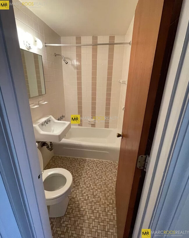 Photo - 160 N Beacon St Unit 22