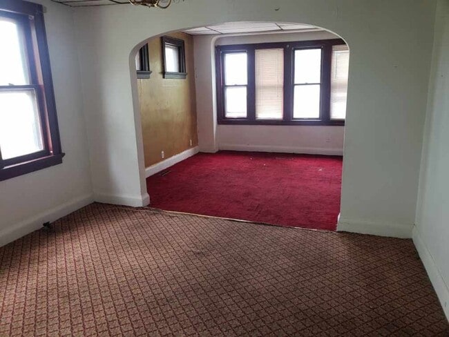 Photo - 2366 S 9th St Unit 828 W. Hayes St. Upper Rear