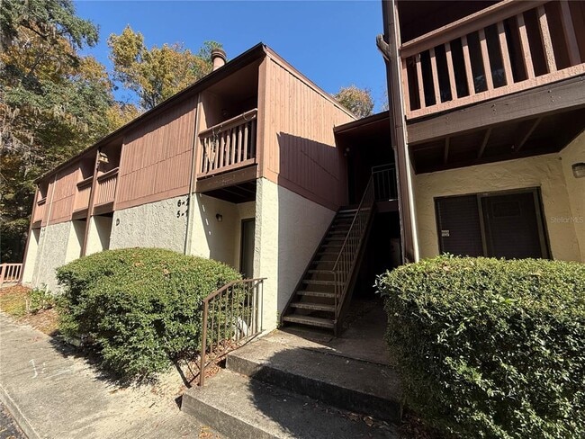 Building Photo - 1515 NW 29 Rd Unit D2