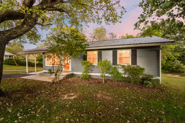 Photo - 482 Gorman Bridge Rd